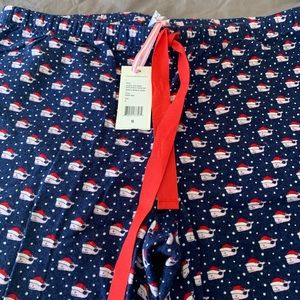 Vineyard Vines Christmas flannel pajama pants.